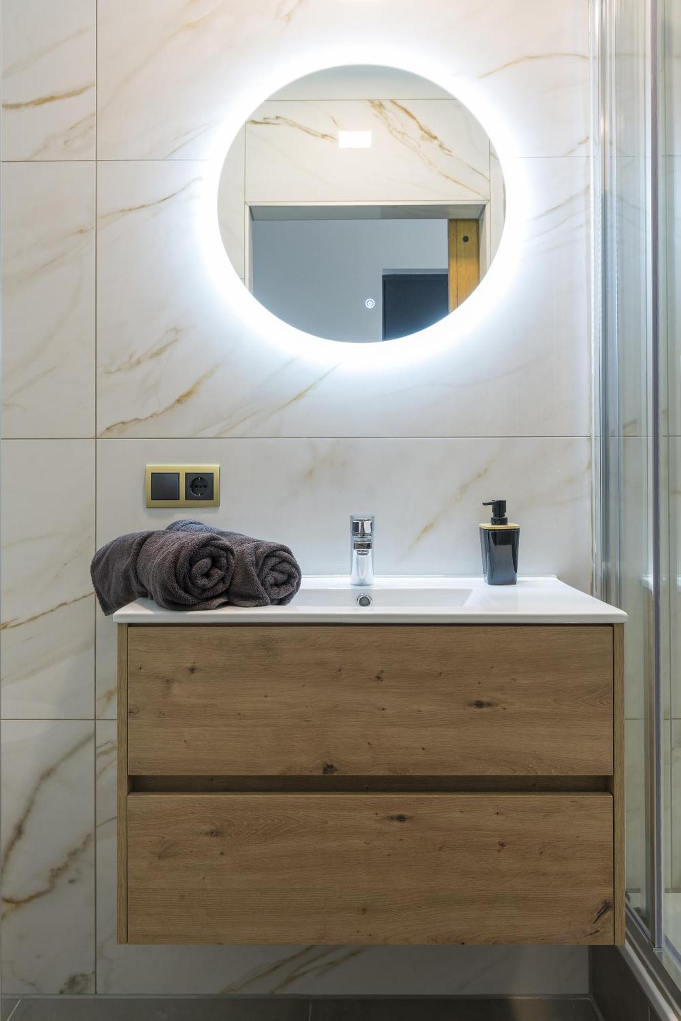 Apartmán Hotspot Location, Wifi, Bed En Koffie Harmony Tilburg Exteriér fotografie